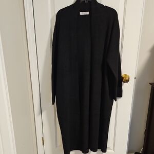 NWOT Black Long Sleeve Coatigan With Pockets